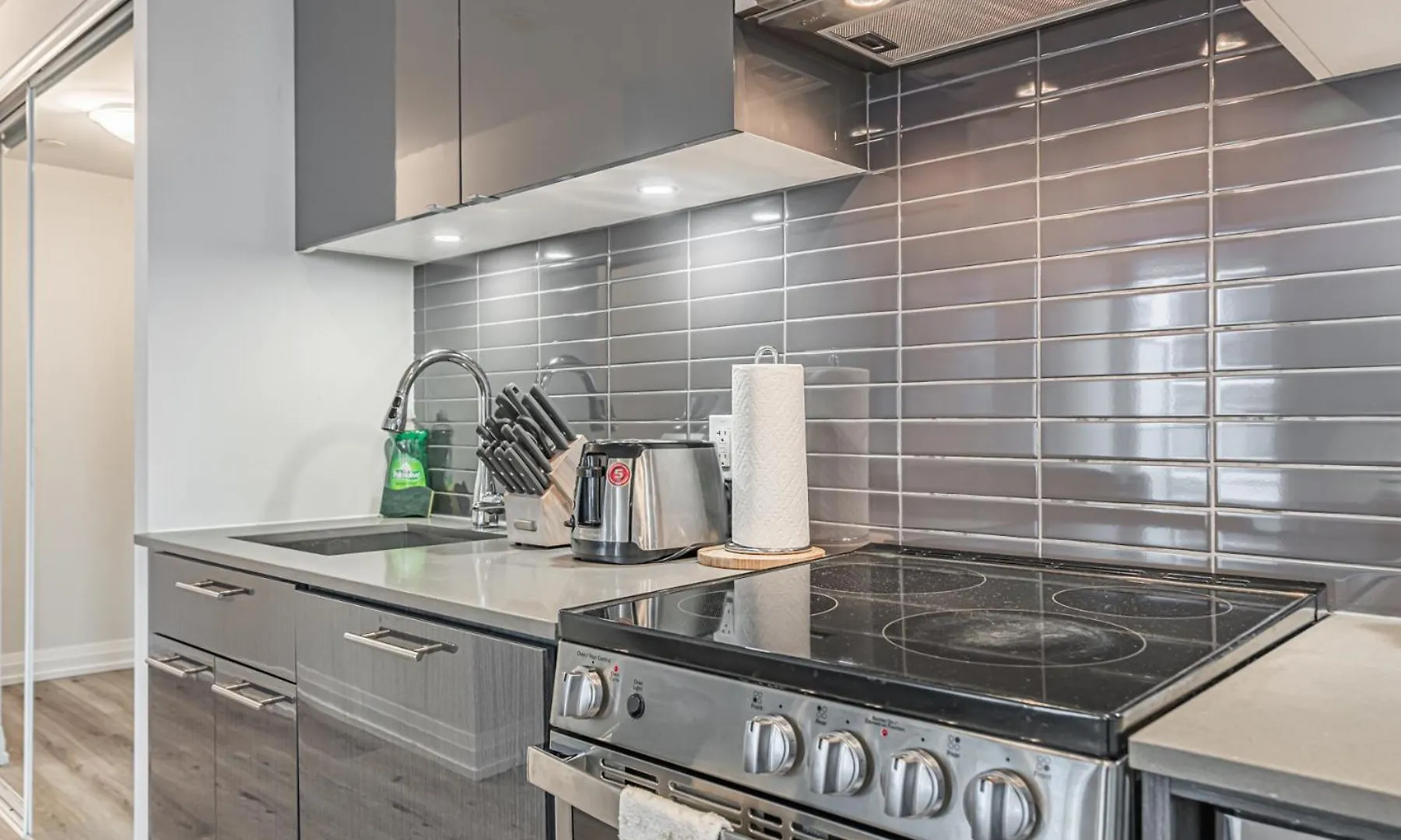 Toronto Garden Apartments