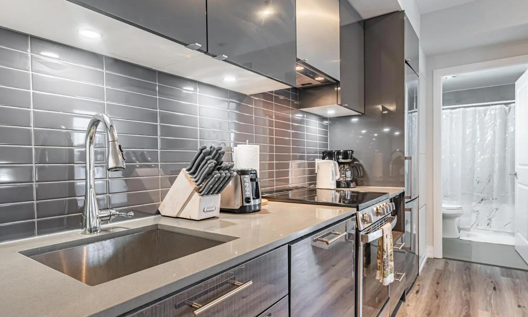 Toronto Garden Apartments Canada